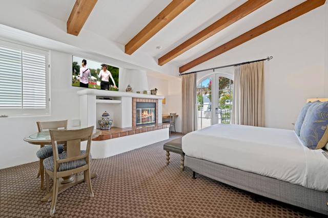 77500 Vista Flora, La Quinta CA: https://media.crmls.org/mediaz/43ac45c4-b08b-40e2-ba46-efbe6c2ba7f0.jpg