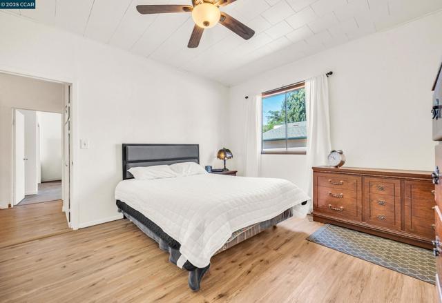 367 Rose Avenue, Pleasanton CA: https://media.crmls.org/mediaz/43ac465c-c0f6-4d91-9c05-495341af3957.jpg