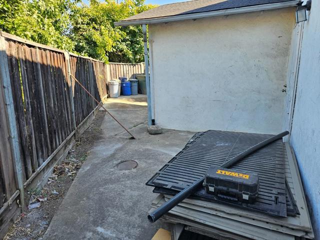 1880 Norseman Drive, San Jose CA: https://media.crmls.org/mediaz/43adad45-9752-45e4-ad9a-b7b55cc00516.jpg