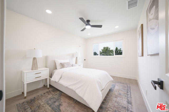 2618 Brian Avenue, Torrance CA: https://media.crmls.org/mediaz/43adfecf-7e4f-4a5a-af65-863cdb1f0e58.jpg