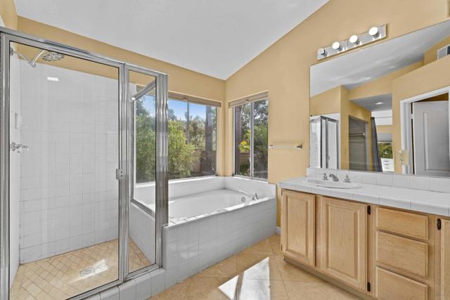 Detail Gallery Image 29 of 54 For 7004 Vista Olas, Carlsbad,  CA 92009 - 5 Beds | 3 Baths