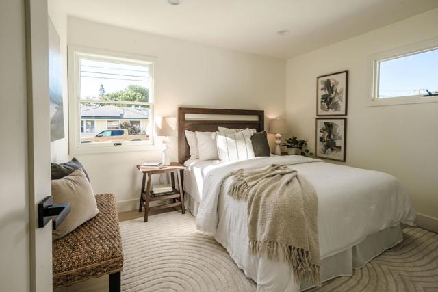 308 B Street, Redwood City CA: https://media.crmls.org/mediaz/43afecb6-b57c-4a1f-998d-6e5df55191dc.jpg