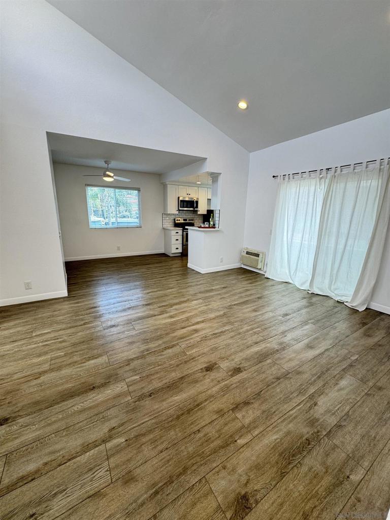 4659 Texas St - photo 3