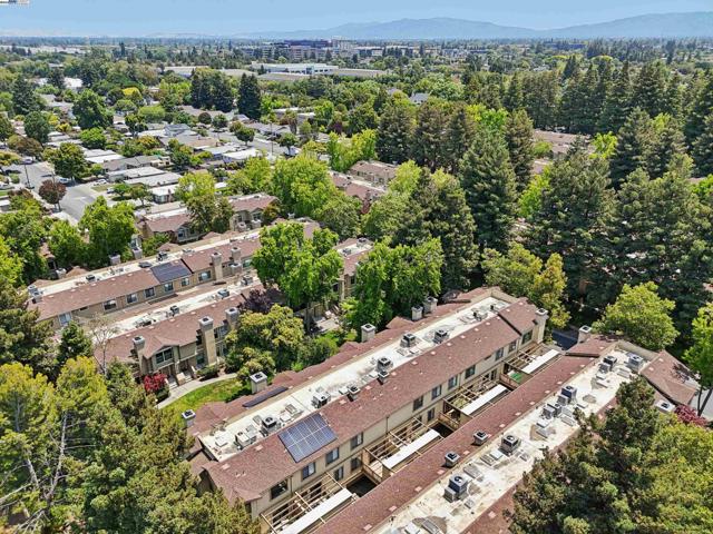 963 La Mesa Ter, Sunnyvale CA: https://media.crmls.org/mediaz/43aff895-4a71-41e4-9356-06ffff6d795e.jpg