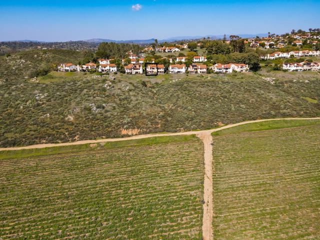 Detail Gallery Image 49 of 66 For 631 Concerto Glen, Escondido,  CA 92025 - 3 Beds | 2/1 Baths