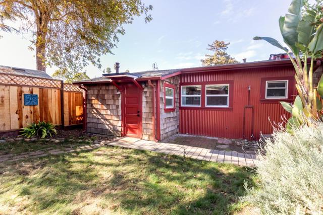 1122 Seabright Avenue, Santa Cruz CA: https://media.crmls.org/mediaz/43b275ca-bf2d-47d1-a81f-a7ccc78c1255.jpg