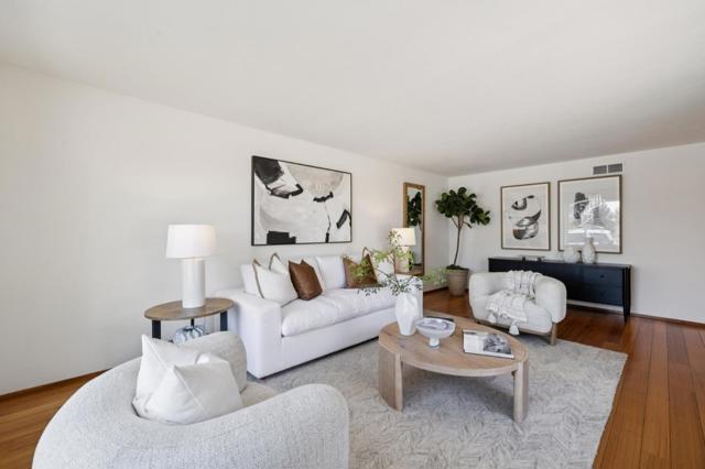752 Matsonia Drive, Foster City CA: https://media.crmls.org/mediaz/43b27942-c86b-4601-bf23-4041619ce7eb.jpg