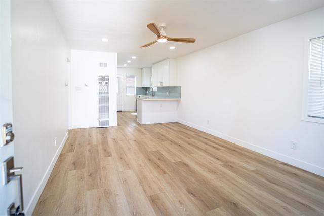 2073 79 Reed Ave, San Diego CA: https://media.crmls.org/mediaz/43b3ca93-965b-402b-a956-28944b4d67d6.jpg