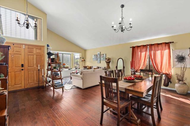 Detail Gallery Image 16 of 68 For 7212 Canyon Hill Way, San Diego,  CA 92126 - 4 Beds | 3 Baths