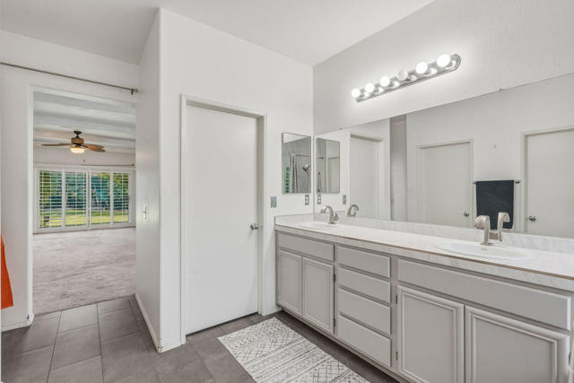 992 Mira Grande, Palm Springs, CA 92262