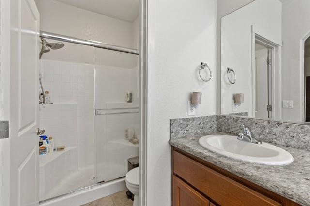 572 St Helena Drive, Newman CA: https://media.crmls.org/mediaz/43b51ff7-9cf6-413b-8496-ff6df263433d.jpg