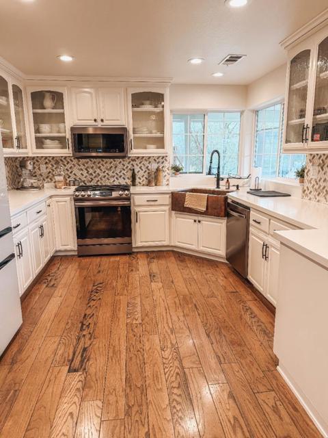 2253 Buffalo Way, Copperopolis CA: https://media.crmls.org/mediaz/43b5837c-1aa9-421c-bf5d-f0f7000cf9d7.jpg