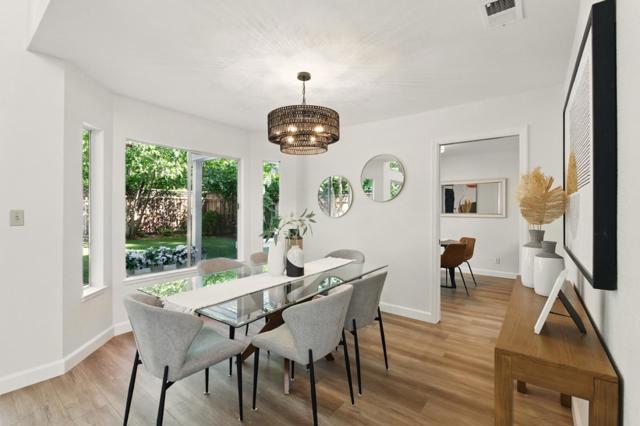 821 Whitehall Lane, Redwood City CA: https://media.crmls.org/mediaz/43b5ae14-4e74-49f9-b948-85aeb3330cba.jpg