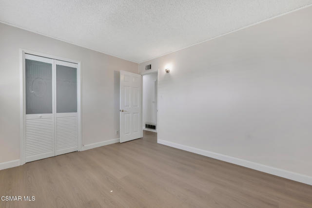 839 Jenny Drive, Newbury Park CA: https://media.crmls.org/mediaz/43b5b977-6033-4275-b2f3-4bacb20caccf.jpg