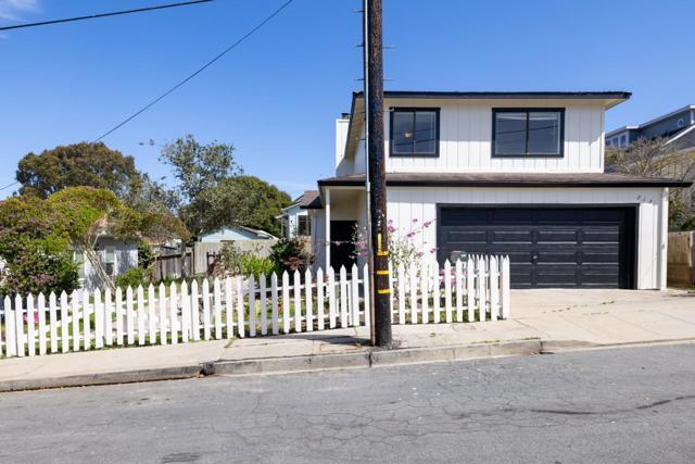213 15th Street, Pacific Grove CA: https://media.crmls.org/mediaz/43b5d0f5-40d6-4a32-b6e6-5b7aca76e695.jpg