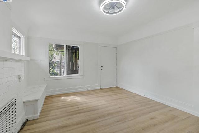 Image 11 of 15 For 1273 98th Ave