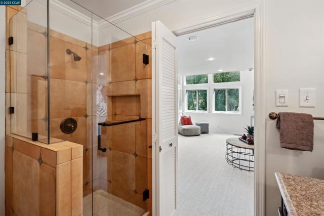 35 Tiger Tail Court, Orinda CA: https://media.crmls.org/mediaz/43b6dcc9-7205-4e4c-a84c-8fc87d49f144.jpg