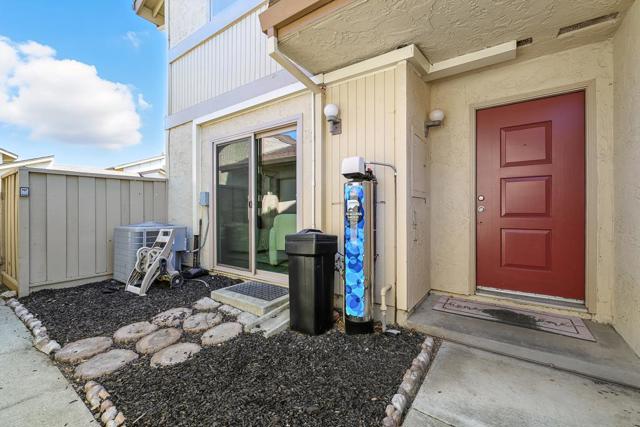 3133 Loma Verde Drive, San Jose CA: https://media.crmls.org/mediaz/43b6e739-57b5-4008-a71b-7dbbaabcaffe.jpg
