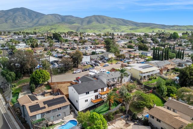 Image 40 of 44 For 552 Felicita Avenue