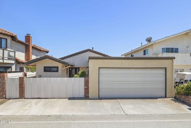 4907 Island View Street, Oxnard CA: https://media.crmls.org/mediaz/43b9f13f-d0d8-4724-be87-83762af63faf.jpg