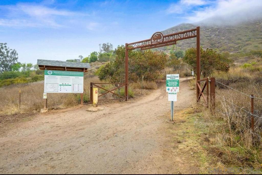 MLS #250029425SD img 44