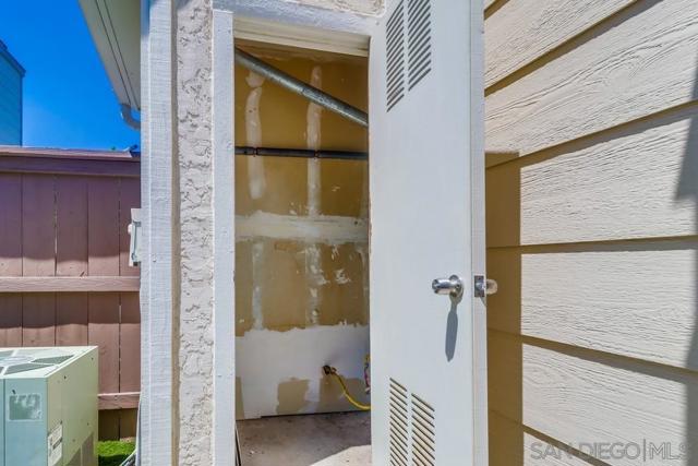 8945 Arlingdale Way, Spring Valley, California 91977, 2 Bedrooms Bedrooms, ,2 BathroomsBathrooms,Condominium,For Sale,Arlingdale Way,250032679SD