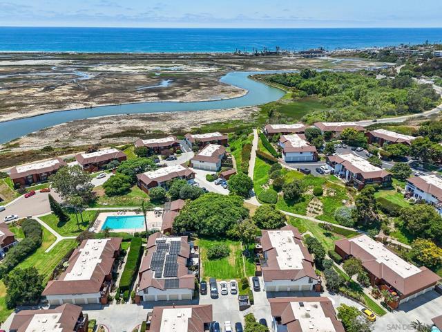 Image 41 of 47 For 2464 Caminito Ocean Cove