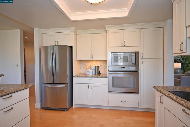 Image 12 of 33 For 137 Haslemere