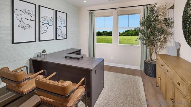 125 Mellano Way, Oceanside CA: https://media.crmls.org/mediaz/43bcc2a3-618f-4541-a055-c0840f4ef4fd.jpg