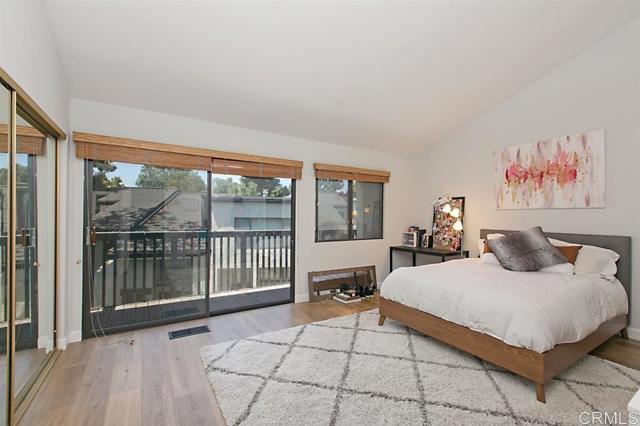 Detail Gallery Image 8 of 16 For 3272 via Alicante, La Jolla,  CA 92037 - 3 Beds | 2/1 Baths