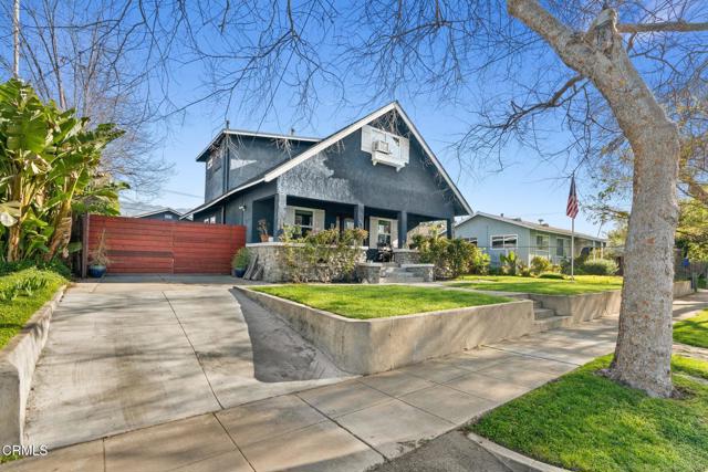 505 Palisade Street, Pasadena CA: https://media.crmls.org/mediaz/43be0712-79f9-49ec-8317-954dbf525ea3.jpg