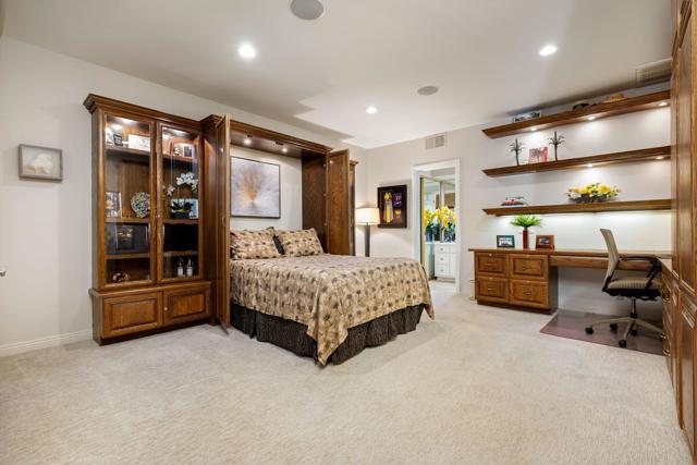 55197 Southern, La Quinta CA: https://media.crmls.org/mediaz/43be5ae6-763d-4dc0-b601-4a9e0e6bba2c.jpg