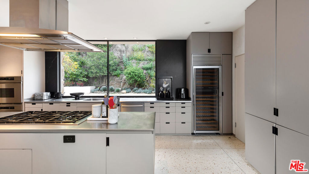 MLS #26986343 image #27