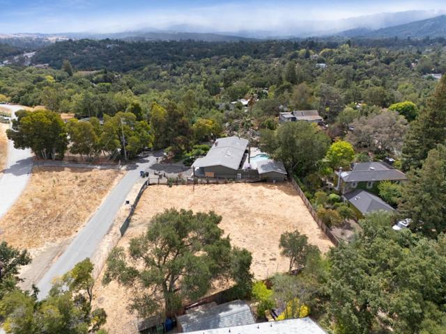 152 Alta Mesa Road, Woodside CA: https://media.crmls.org/mediaz/43bea102-b3ac-4755-af72-e6e3b9f9b790.jpg