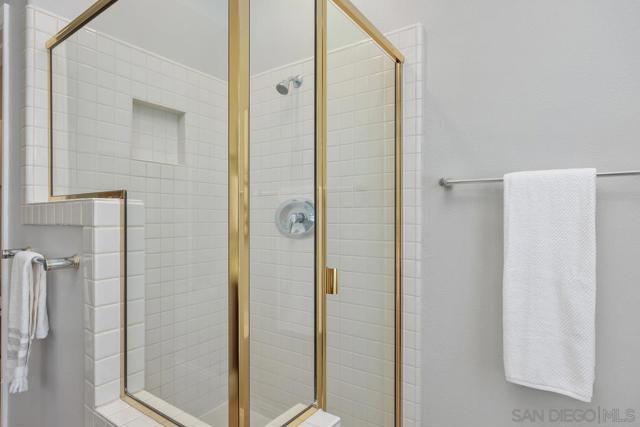18155 Moon Song Court, San Diego CA: https://media.crmls.org/mediaz/43beb54f-5f00-45b1-a154-2ae516390972.jpg