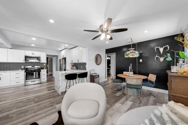 3850 Demus St, San Diego CA: https://media.crmls.org/mediaz/43bf3ba8-e32b-4ec0-a444-50eca78c12aa.jpg