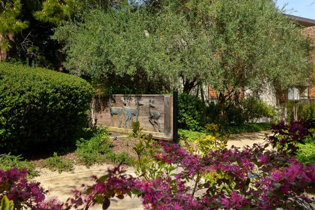 1280 Sharon Park Drive, Menlo Park CA: https://media.crmls.org/mediaz/43c2727c-86ee-41be-af1a-b1d4e1937f6e.jpg