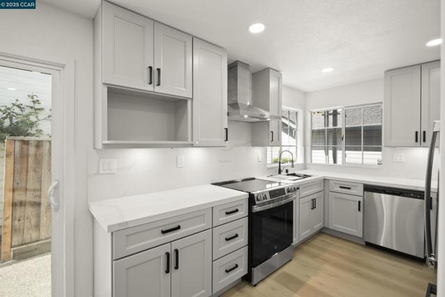 6453 Potrero Dr, Newark CA: https://media.crmls.org/mediaz/43c2a794-4e4c-4594-a1e1-f71ce31c1991.jpg