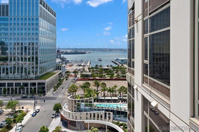 700 W E Street, San Diego CA: https://media.crmls.org/mediaz/43c399d3-493f-41b6-a86e-d918243c476a.jpg