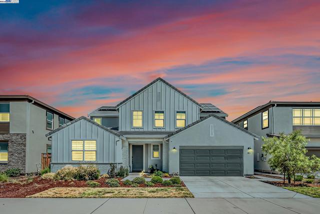 2859 Wylin Blvd, Lathrop CA: https://media.crmls.org/mediaz/43c5438a-2797-4bd3-a9b0-2876efc952bf.jpg
