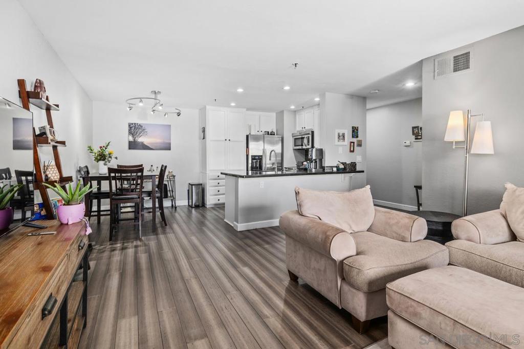 5605 Friars - photo 2