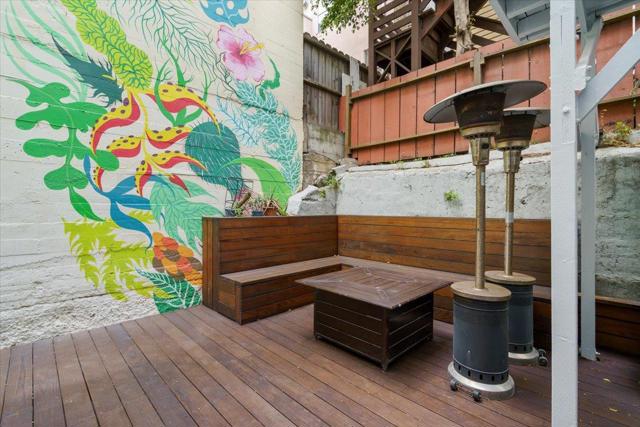 414 Bryant Street, San Francisco CA: https://media.crmls.org/mediaz/43c5d97c-8363-46d8-aa8f-00ae31723397.jpg