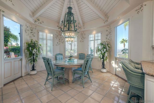 13455 Old Winery Road, Poway CA: https://media.crmls.org/mediaz/43c66aee-db76-4528-bffd-b4c3823f703e.jpg