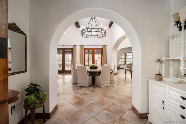 14662 Encendido, San Diego CA: https://media.crmls.org/mediaz/43c6ab58-67b4-47cf-a146-4abb6eba61d9.jpg