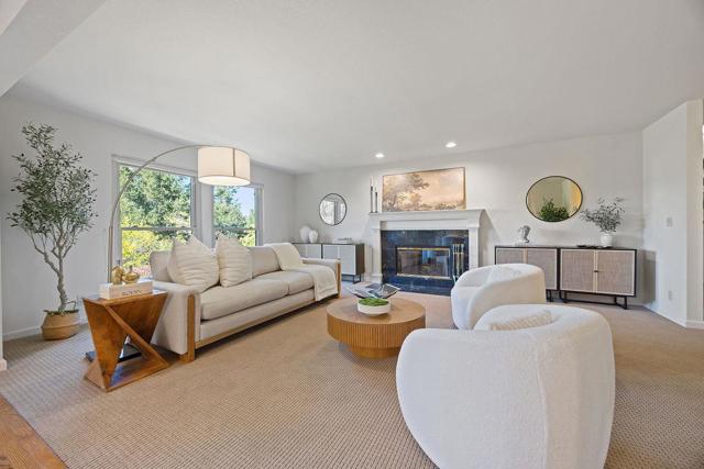 16 Niner Court, Redwood City CA: https://media.crmls.org/mediaz/43c7c115-b714-4199-9e5f-c760786c698f.jpg
