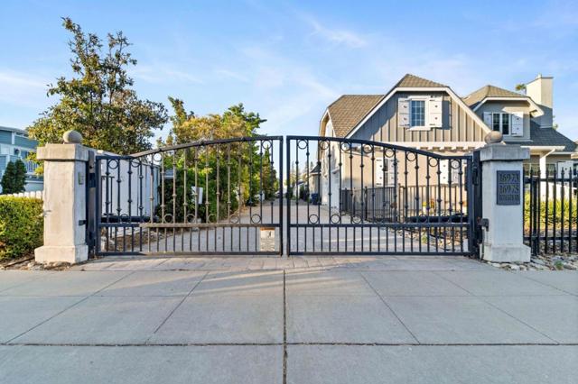 16973 Roberts Road, Los Gatos CA: https://media.crmls.org/mediaz/43c8a4c2-00d5-4a97-8105-e8f510308529.jpg