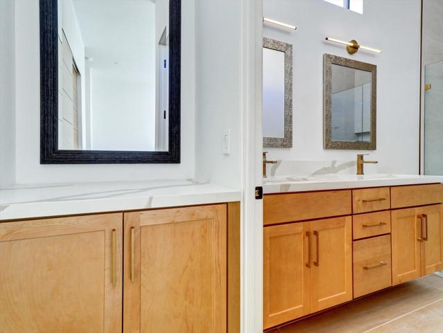 52120 Avenida Alvarado, La Quinta CA: https://media.crmls.org/mediaz/43c953c6-db32-4387-beb4-2b0ab127fa24.jpg