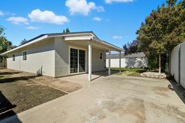 2016 Westboro Lane, Manteca CA: https://media.crmls.org/mediaz/43ca76ae-3fcf-4856-831d-ba52fb64a4cf.jpg