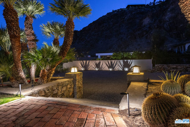 43Cbeb62 5E5F 4E68 B9C1 44Faefc50Cd1 2350 S Araby Drive, Palm Springs, Ca 92264 &Lt;Span Style='Backgroundcolor:transparent;Padding:0Px;'&Gt; &Lt;Small&Gt; &Lt;I&Gt; &Lt;/I&Gt; &Lt;/Small&Gt;&Lt;/Span&Gt;