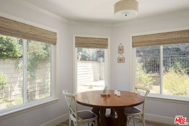 26430 Emerald Dove Drive, Valencia CA: https://media.crmls.org/mediaz/43cc9682-a0c2-48bb-b656-5d1946a170d8.jpg